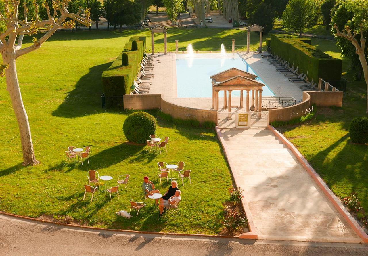 Chateau Des Gipieres Bij De Mont Ventoux Монбрен-ле-Бен Экстерьер фото